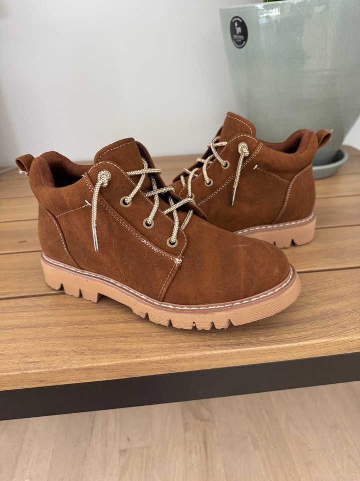 Bernie Boots- TAN