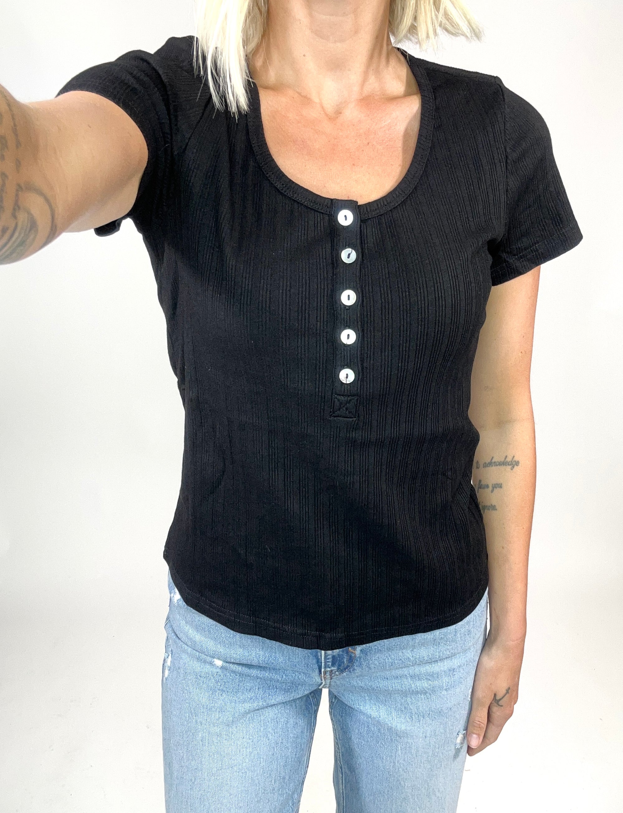 Gotta Have Ribbed Henley Short Sleeve- BLACK