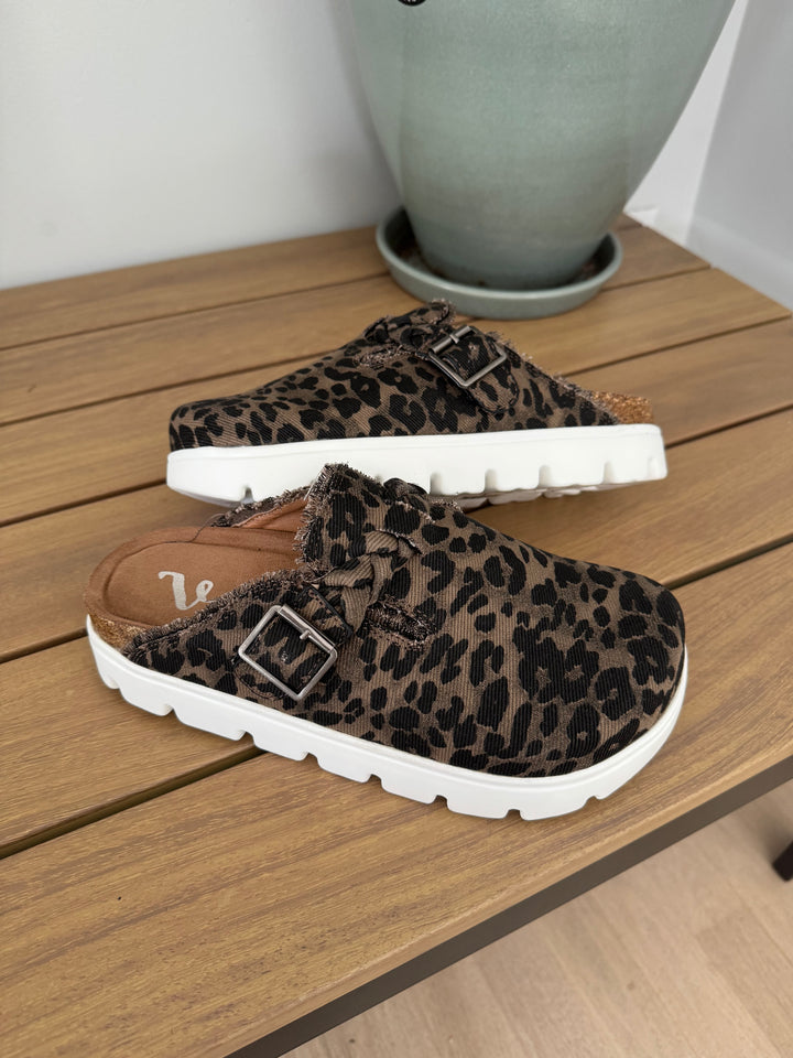Cassie Comfort Clog- LEOPARD