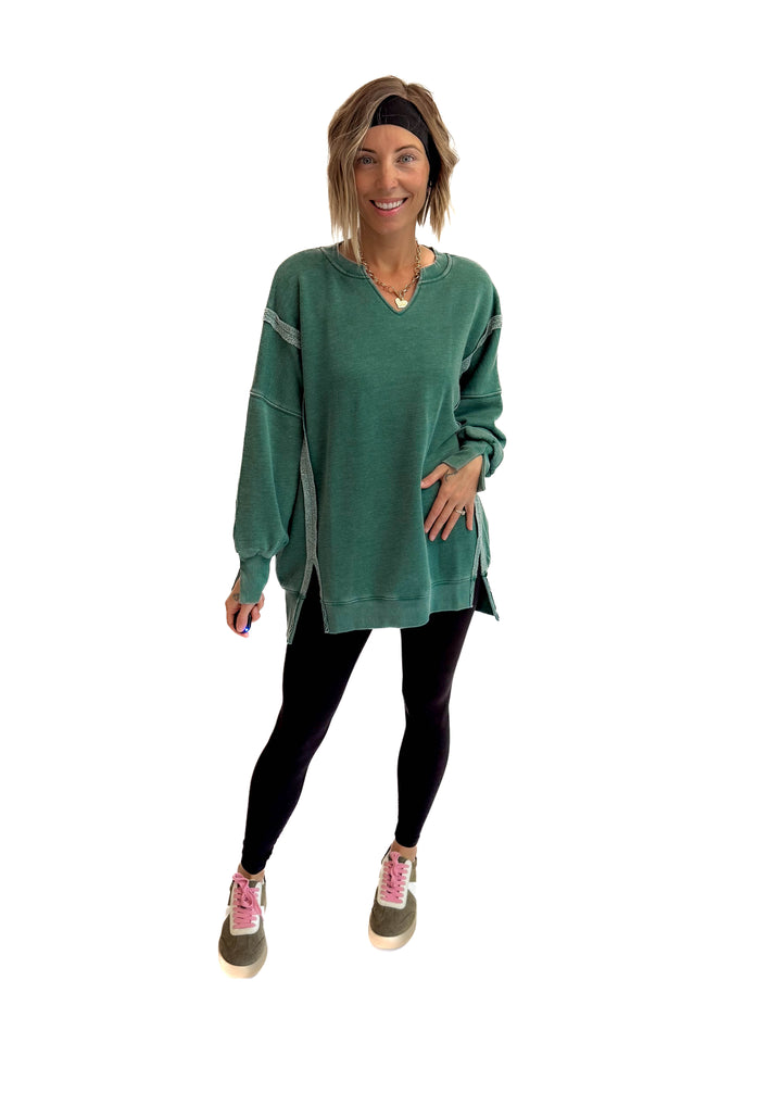 The Comfy Cut Sweatshirt- HUNTER GREEN
