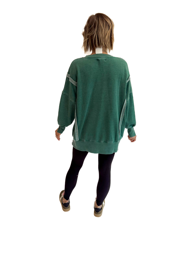 The Comfy Cut Sweatshirt- HUNTER GREEN