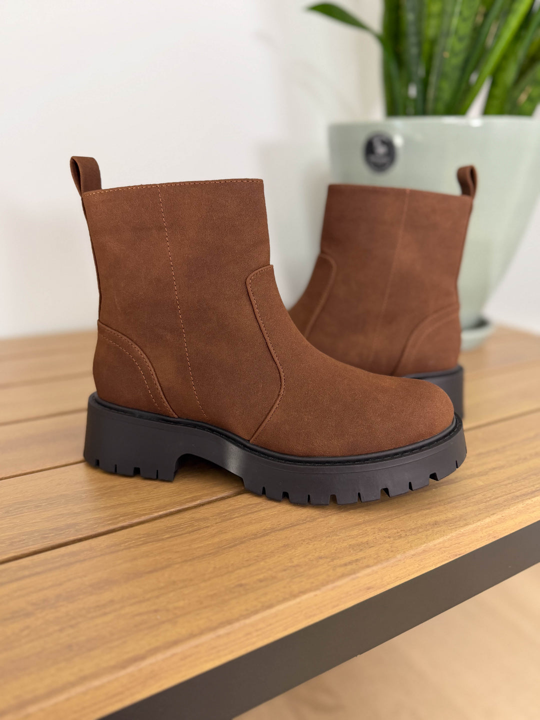 Irwin Boot- BROWN
