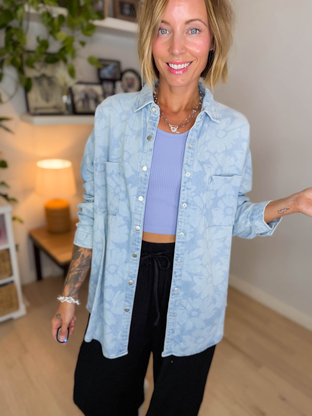 Risen Peachy Keen Floral Shirt- LIGHT WASH