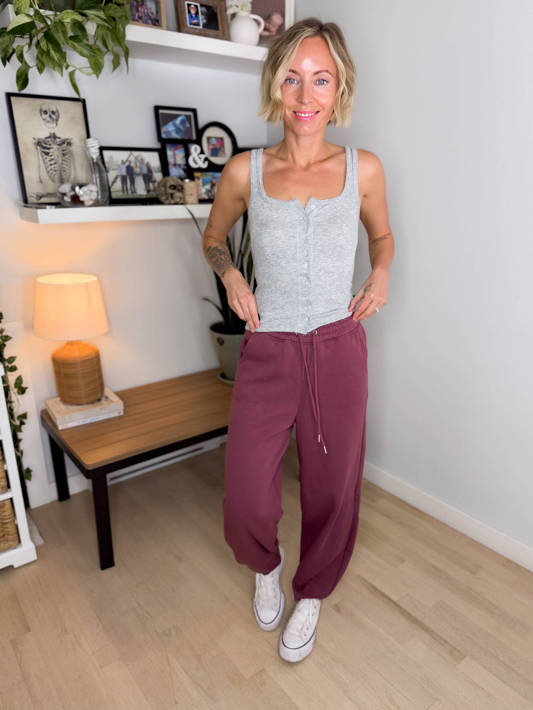MONO B Homestead Fleece Barrel Sweatpants- ROSEWOOD