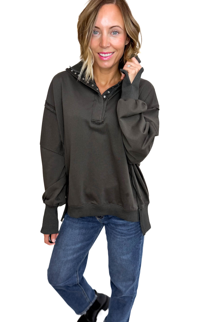 Nolan Snap Henley Pullover- CHARCOAL