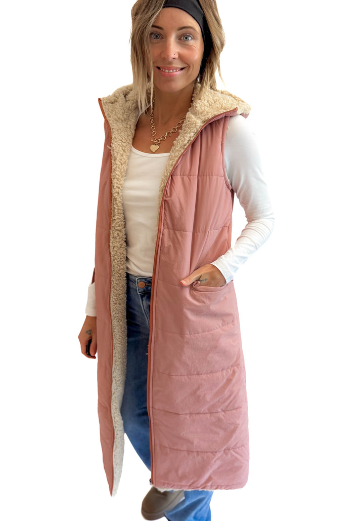 Blake Reversible Sherpa Puffer Vest- MAUVE