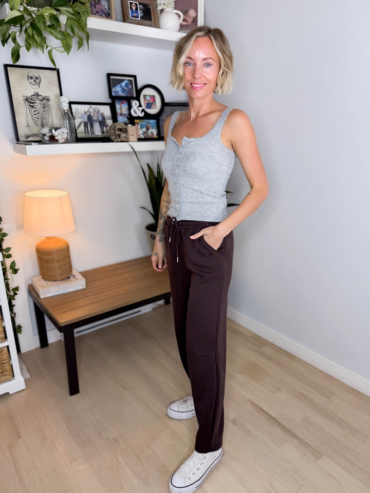 MONO B Homestead Fleece Barrel Sweatpants- COFFEE BEAN