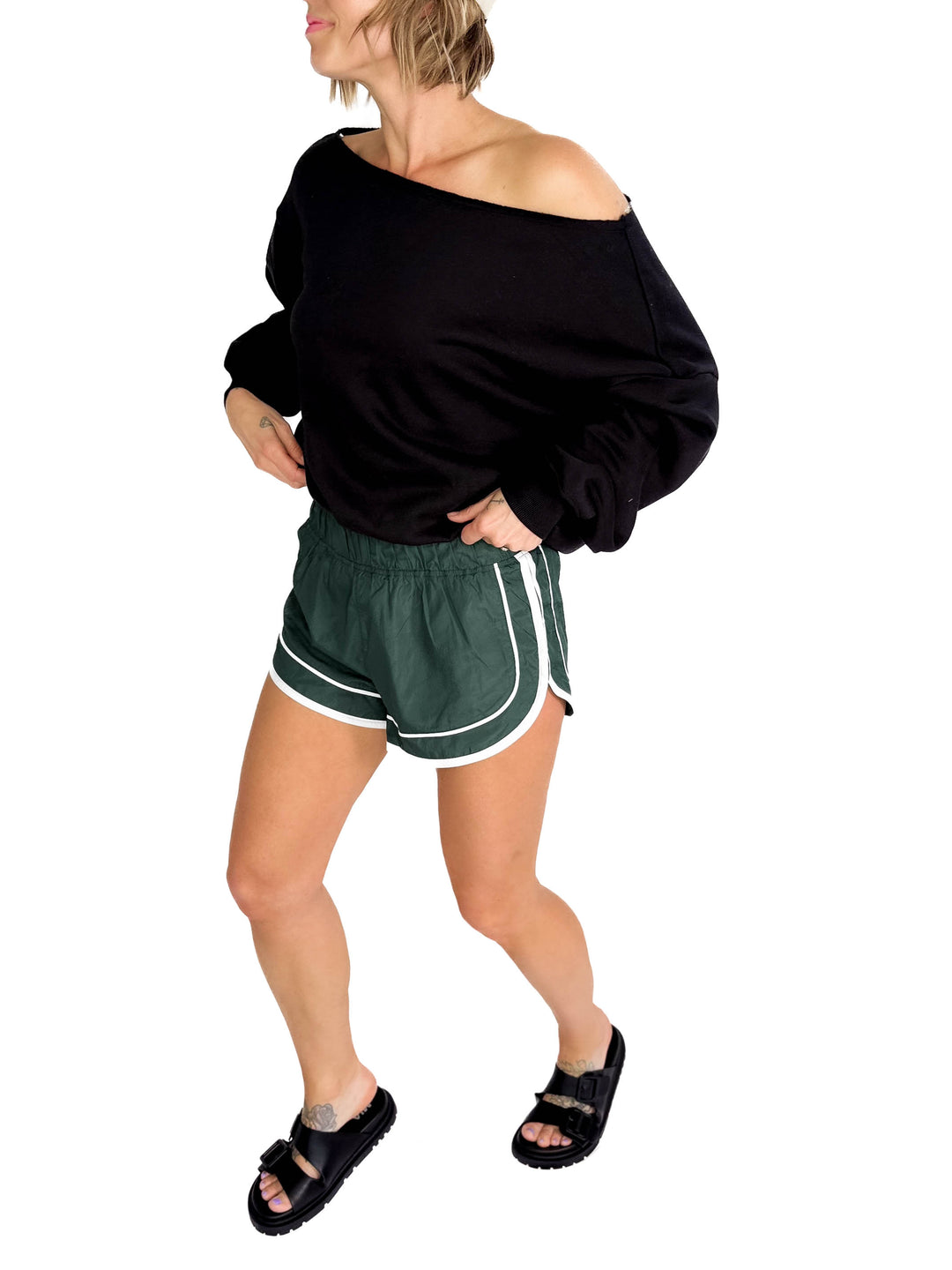 Mono B Daphne Shorts- EVERGREEN/WHITE-FINAL SALE
