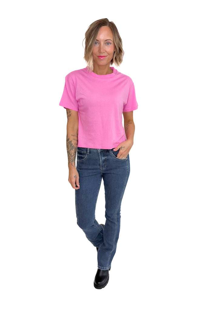 Nova Crew Neck Cropped T-Shirt- CANDY PINK