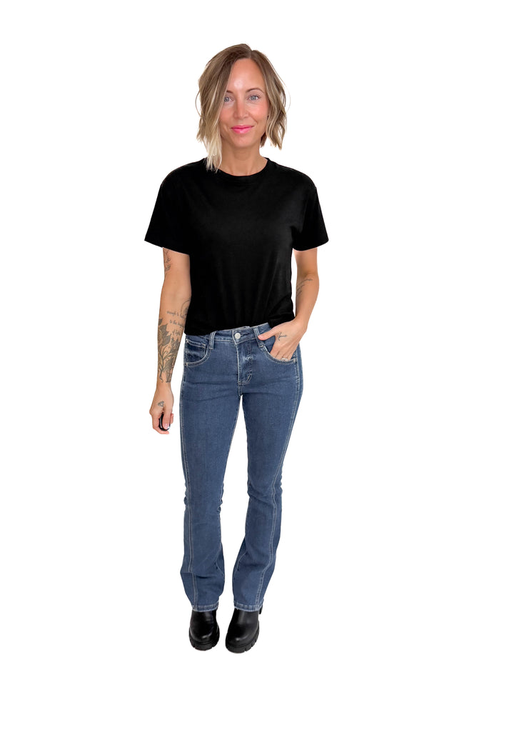 Nova Crew Neck Cropped T-Shirt- BLACK