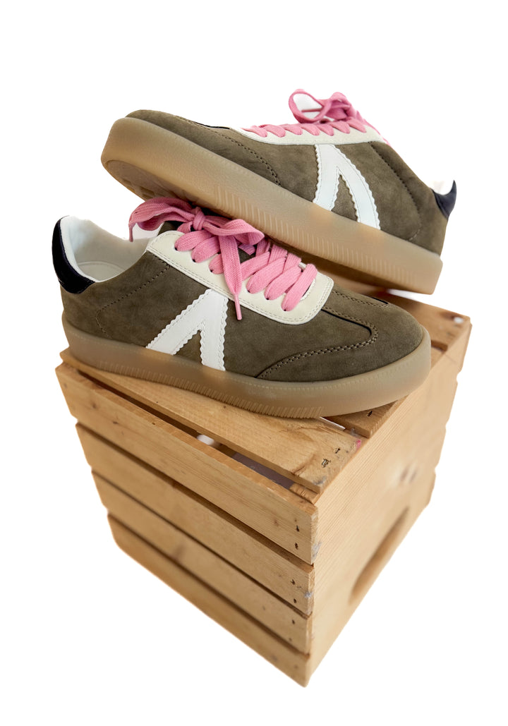 Axel Classic Sneaker- KHAKI MULTI