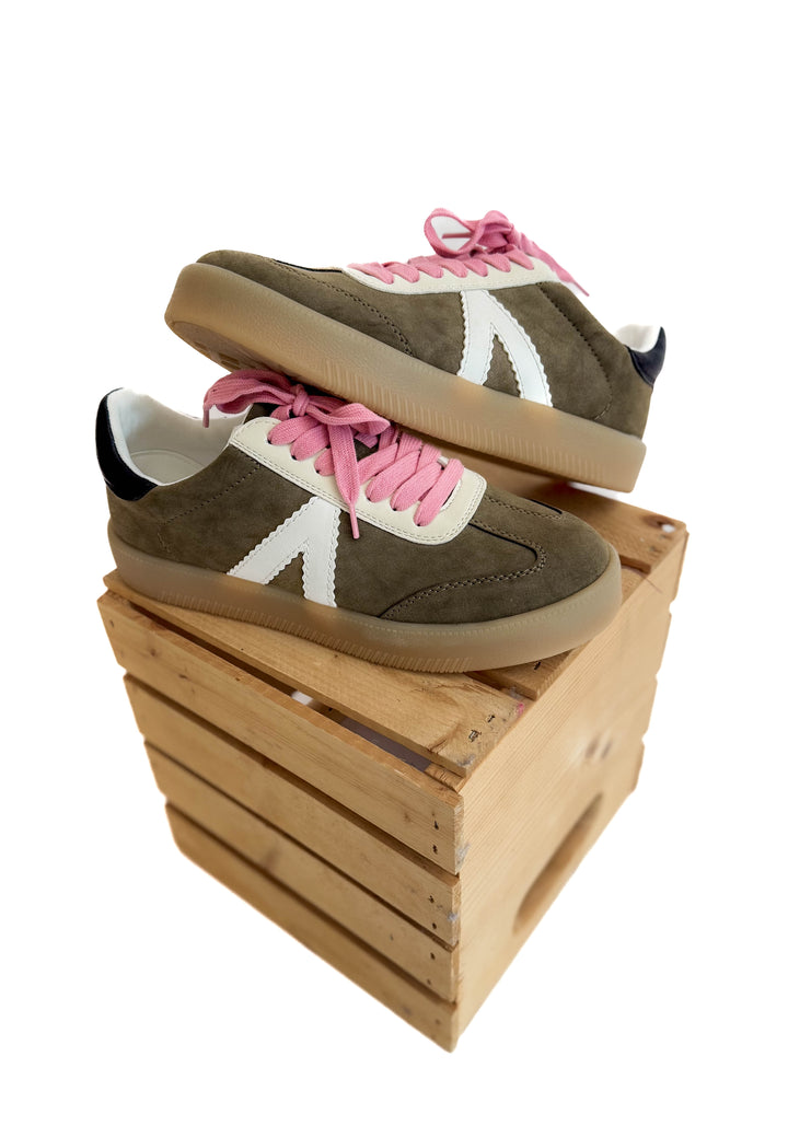 Axel Classic Sneaker- KHAKI MULTI