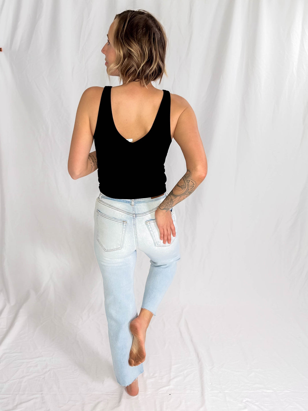 HIDDEN Ella High Rise Straight Leg Tie Waist Jean- LIGHT-FINAL SALE