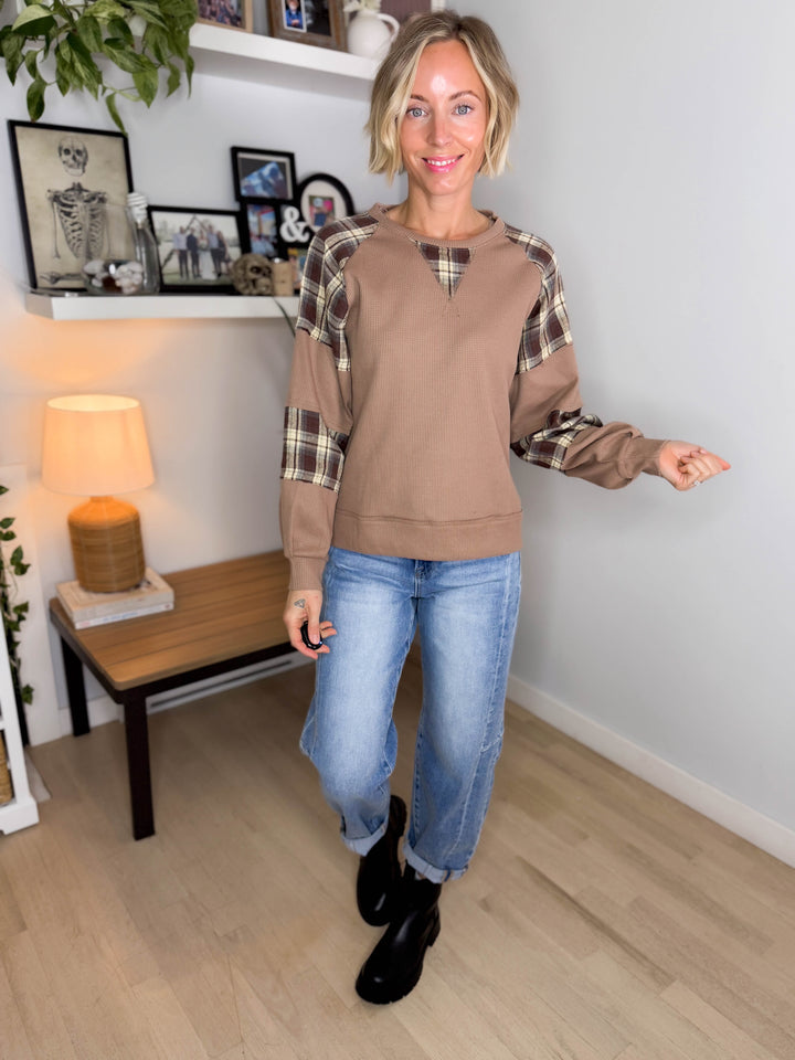 Grove Crew Neck Plaid Thermal Long Sleeve- TAUPE