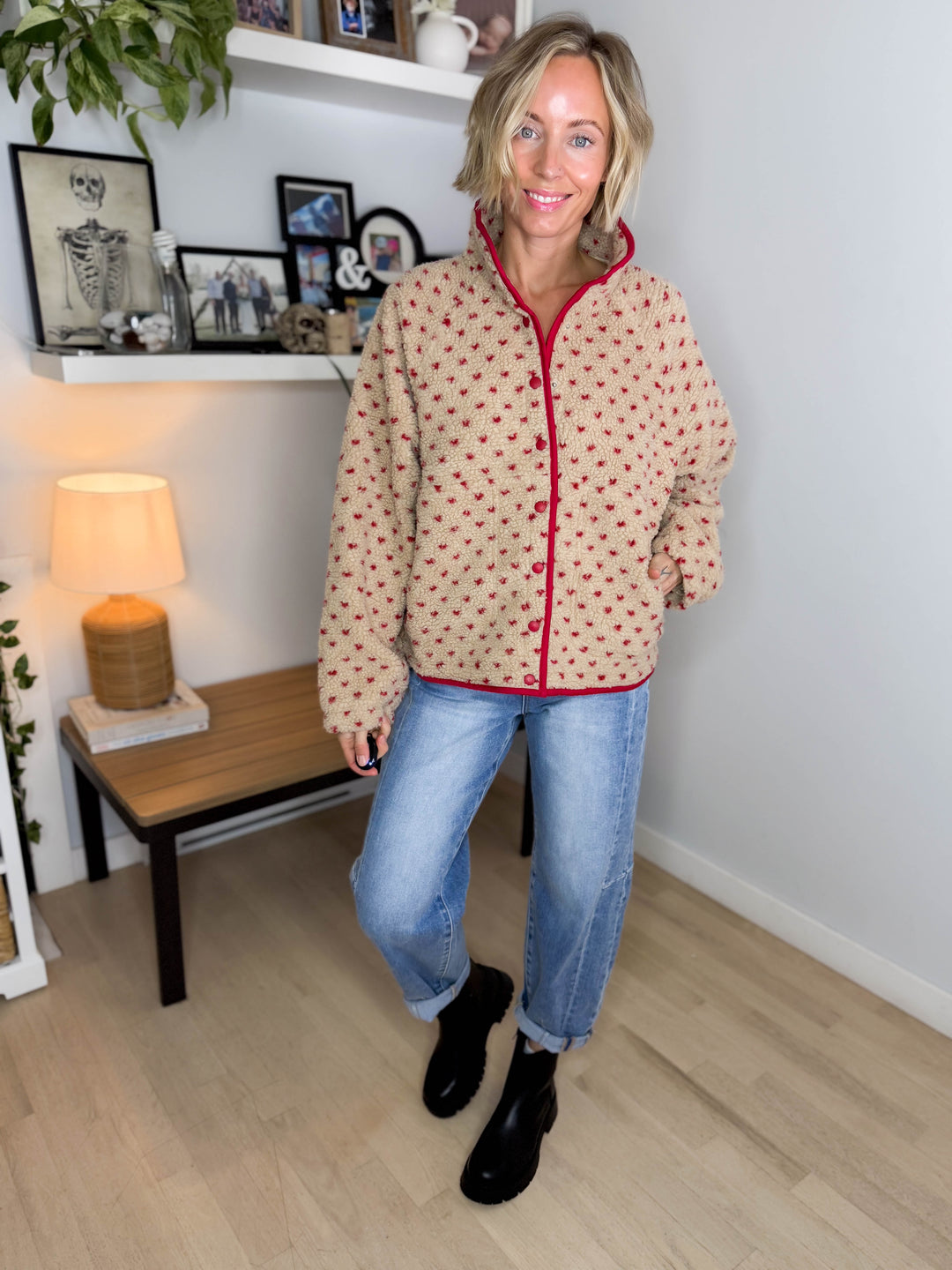 Tia Fleece Jacket- TAUPE/RED