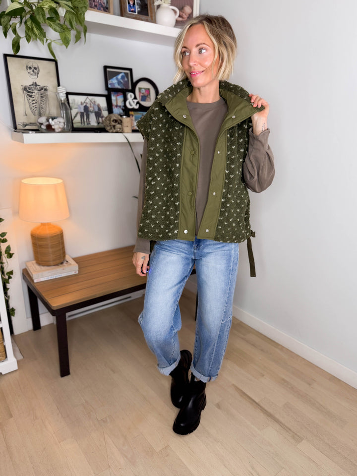Mossy Creek Sherpa Vest- DARK OLIVE