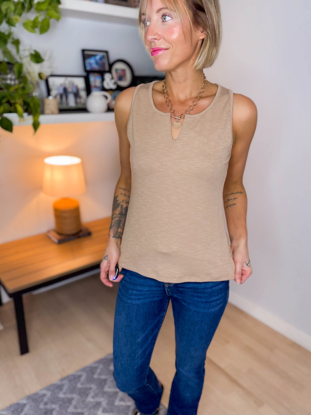 Zuri Rib Knit Tank With Notch Details- MOCHA