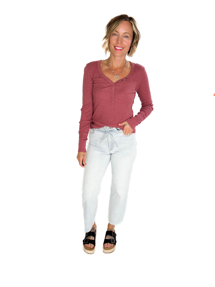 Chella Classic Ribbed Cotton V-Neck Button Snap Henley Top- BURGUNDY-FINAL SALE