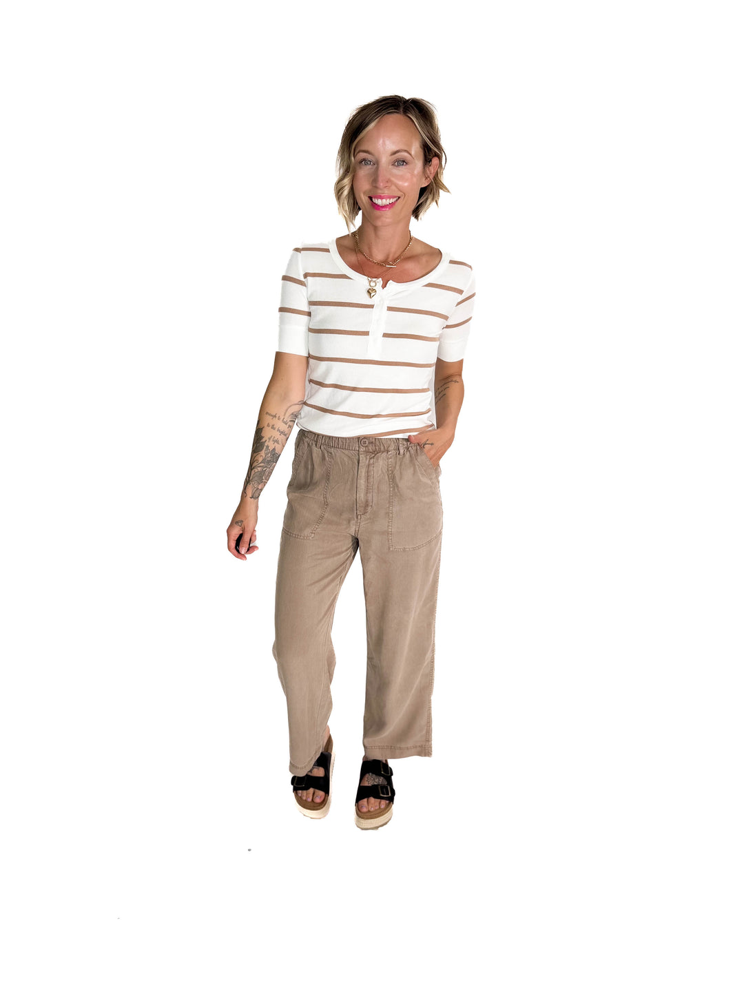 Chleo Classic Ribbed Striped Henley 1/2 Sleeve- CARAMEL