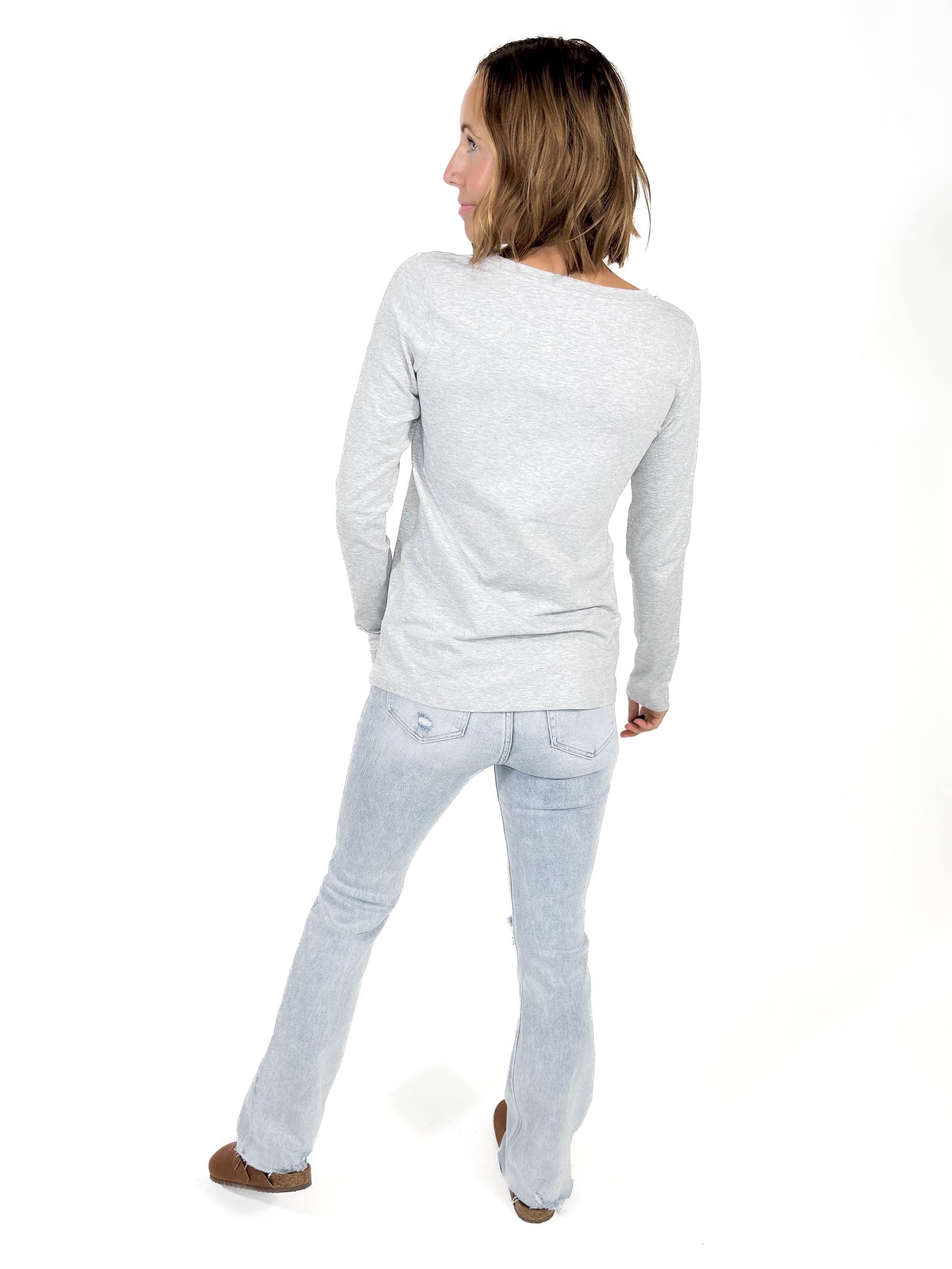 Better Than Basic Cotton V-neck Long Sleeve- HTHR GREY