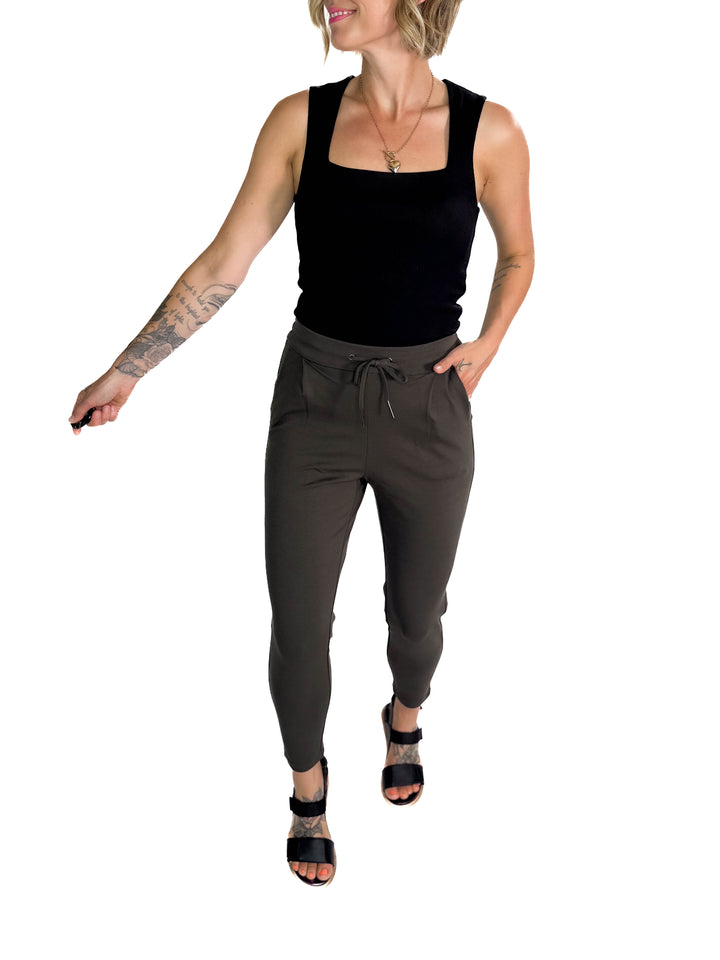 VERO MODA Eva Casual Pant- DARK OLIVE