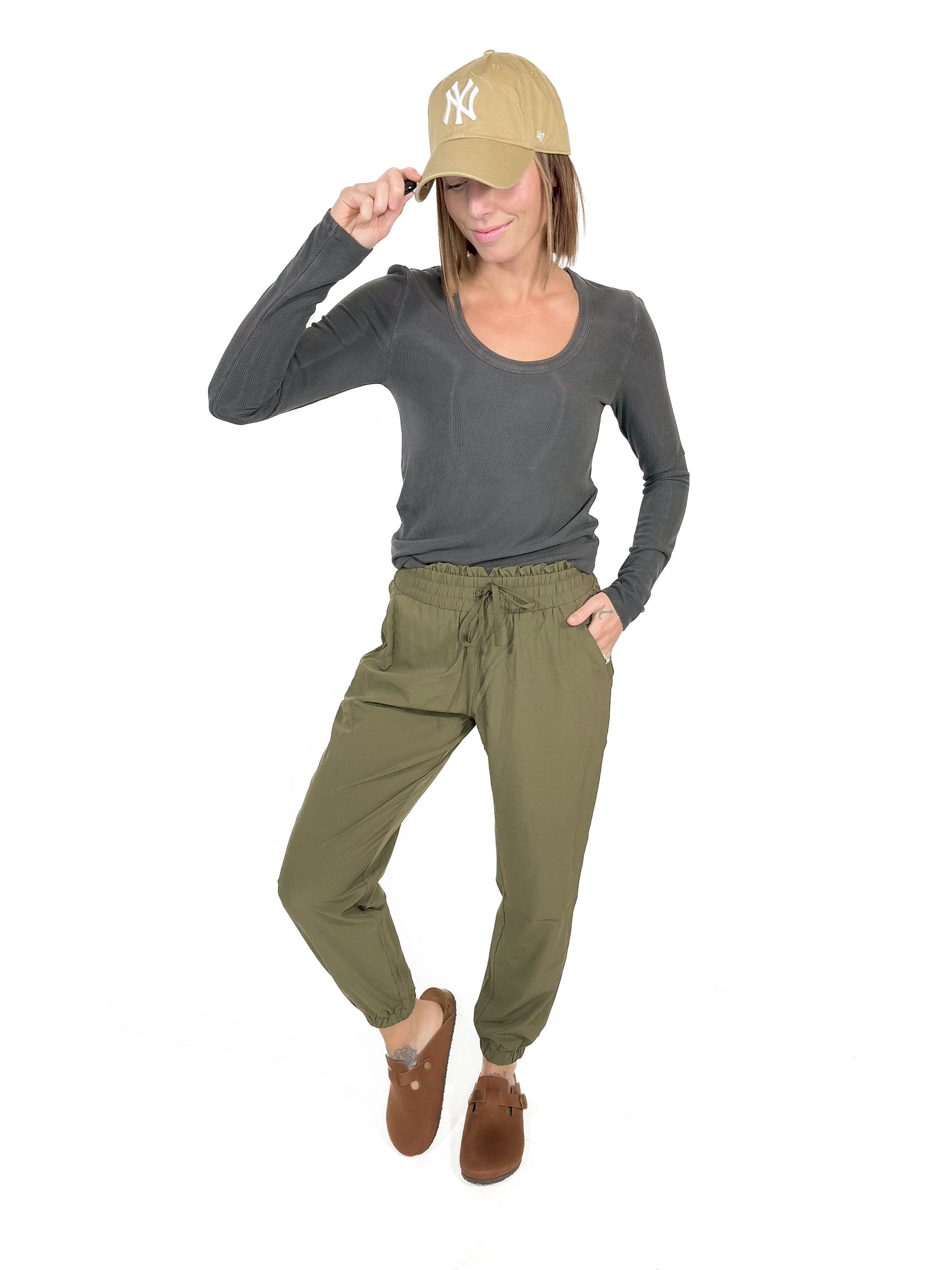 MONO B Blake High Waist Jogger- IVY GREEN