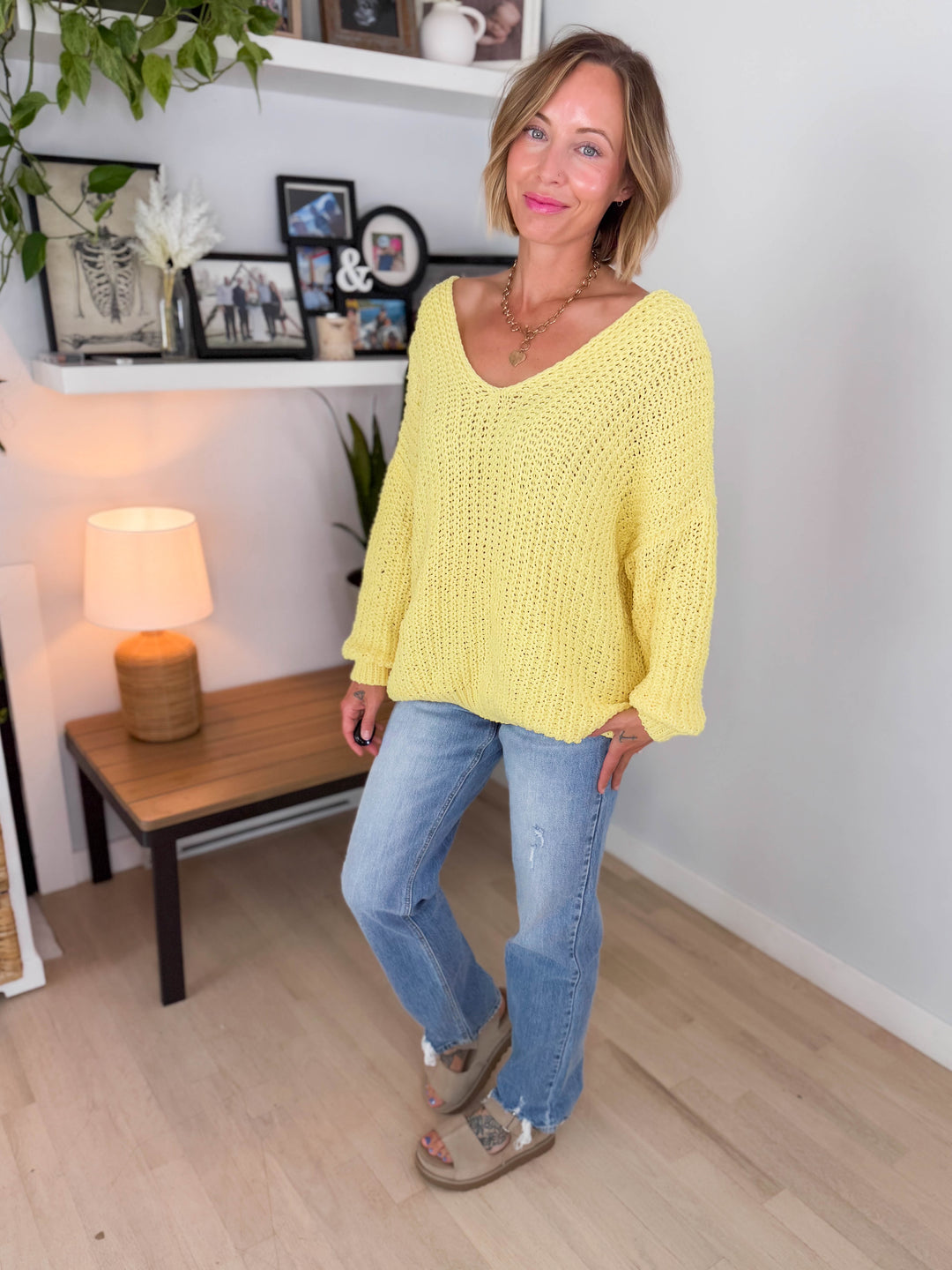 Cormella V-Neck Oversized Cable Knit Sweater- YELLOW
