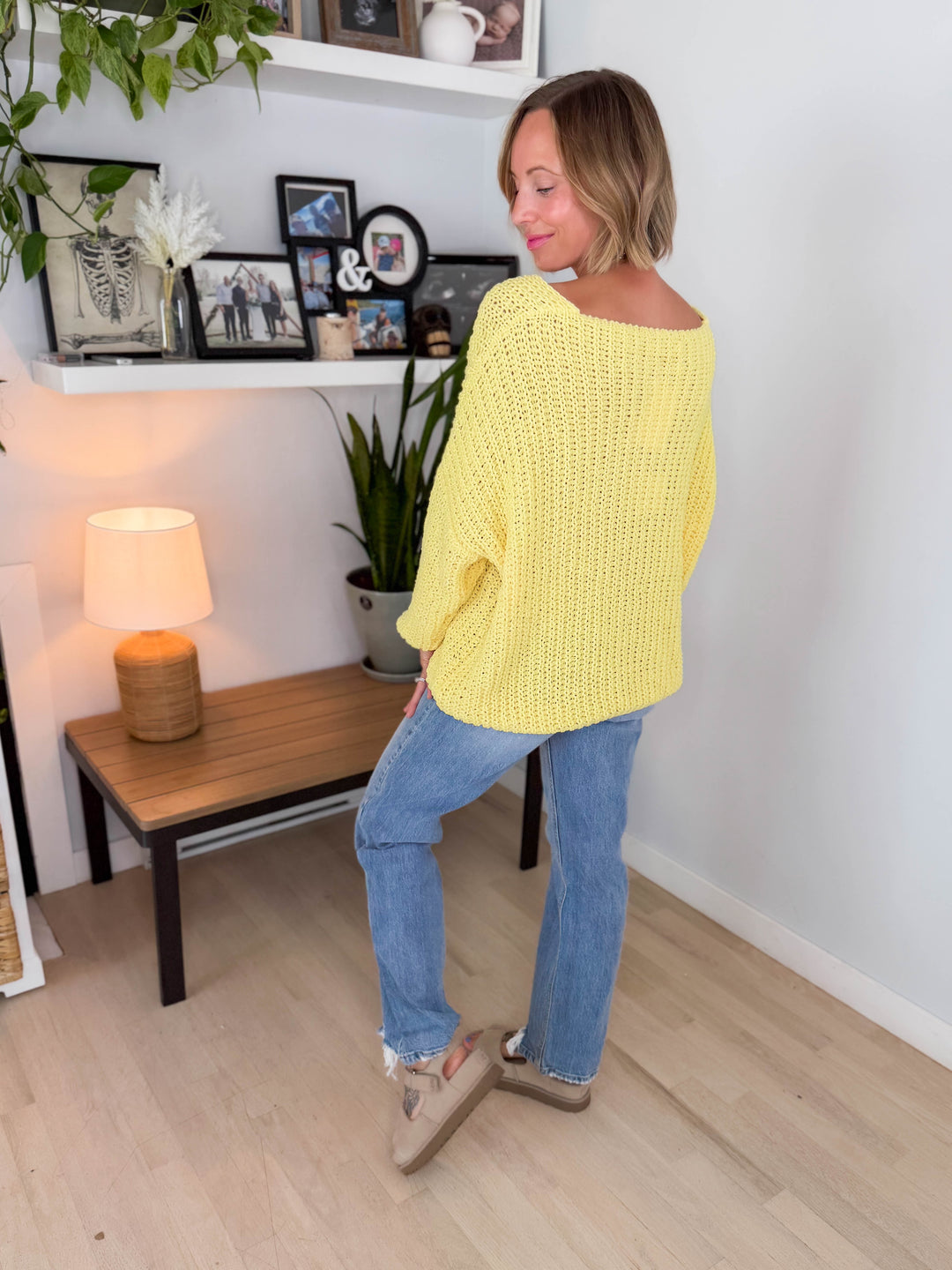 Cormella V-Neck Oversized Cable Knit Sweater- YELLOW