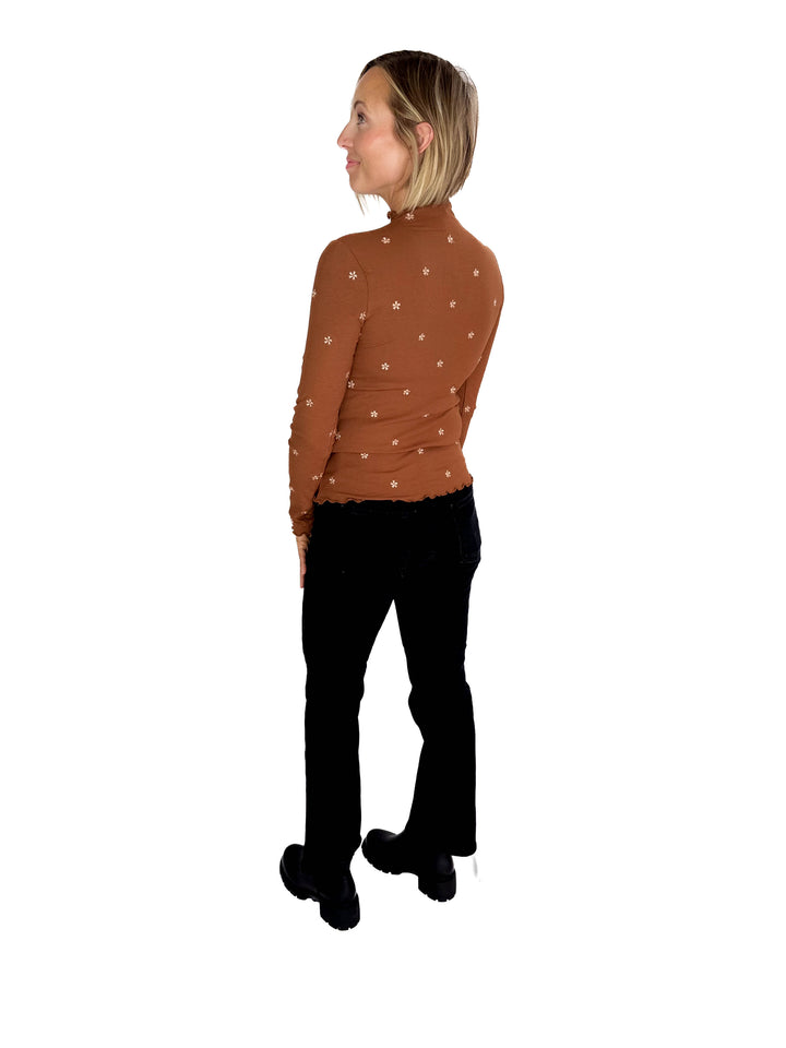 Stella Flower Embroided Mock Neck Rib Top- CARAMEL