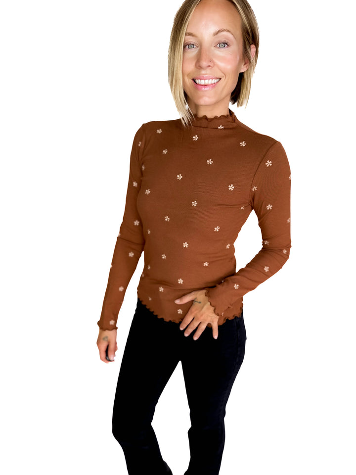 Stella Flower Embroided Mock Neck Rib Top- CARAMEL