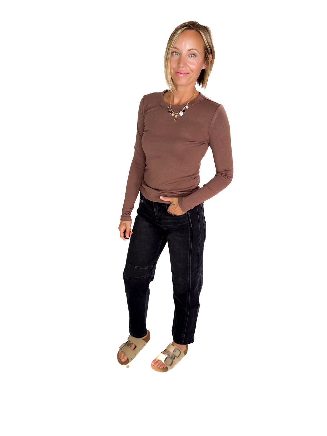 Samantha Round Neck- BROWN