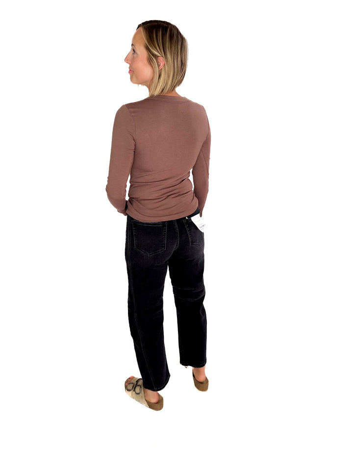 Samantha Round Neck- BROWN
