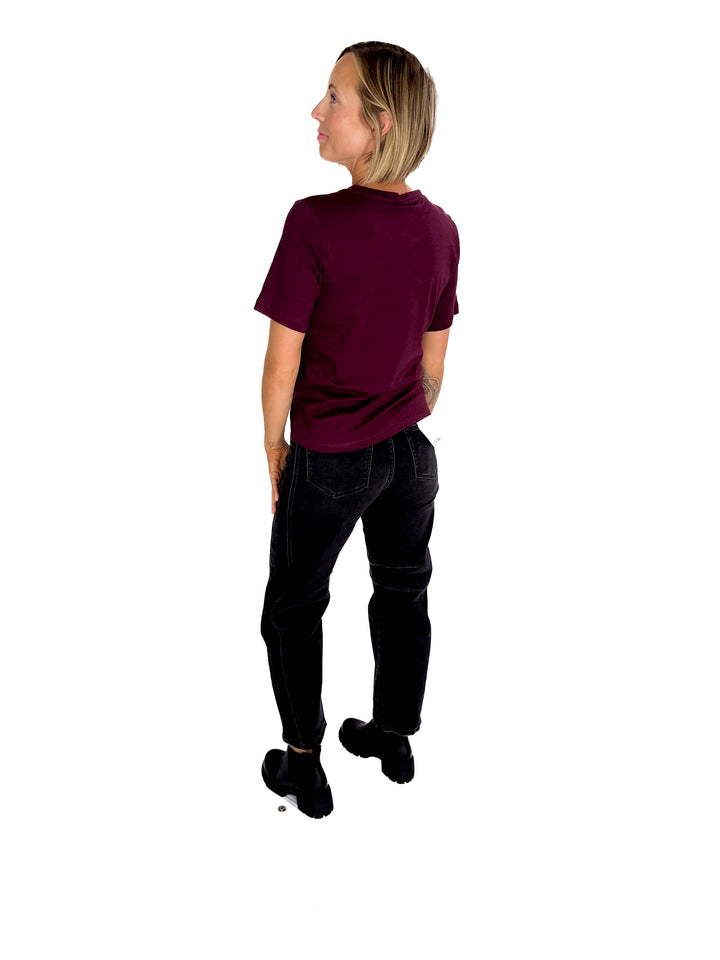 ONLY Loni Short Sleeve Tee- WINE TASTING