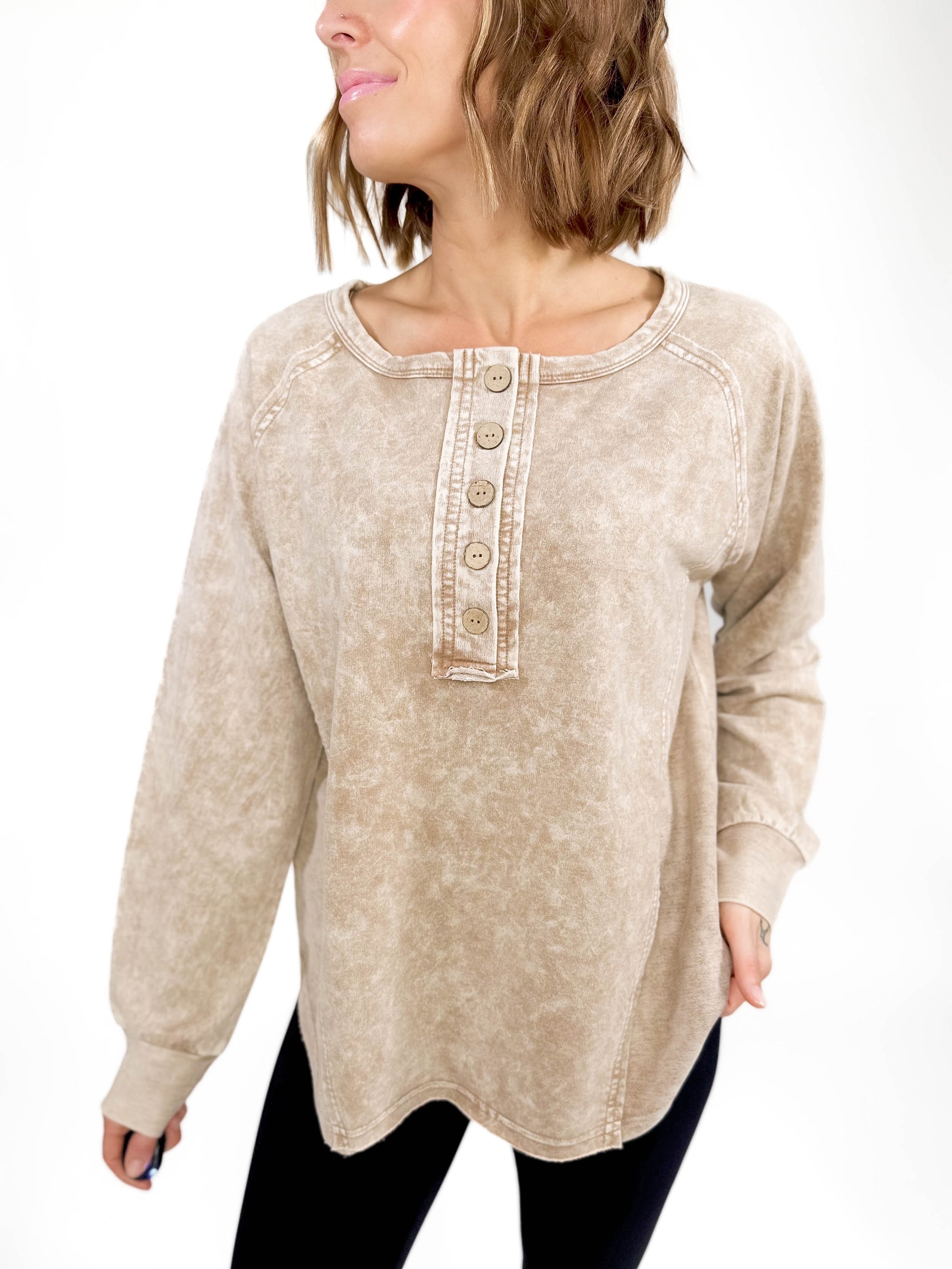 Sharna Washed Henley- BROWN