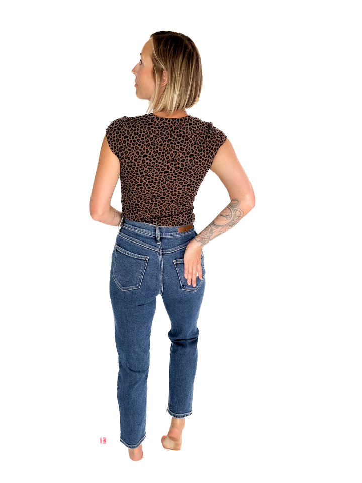 CELLO Yara High Rise Mom Jean- MED/DARK WASH