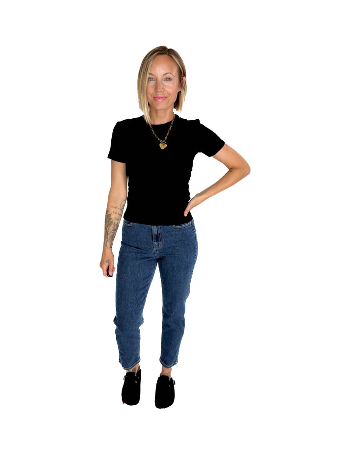 ONLY Easy Ribbed Short Sleeve- BLACK