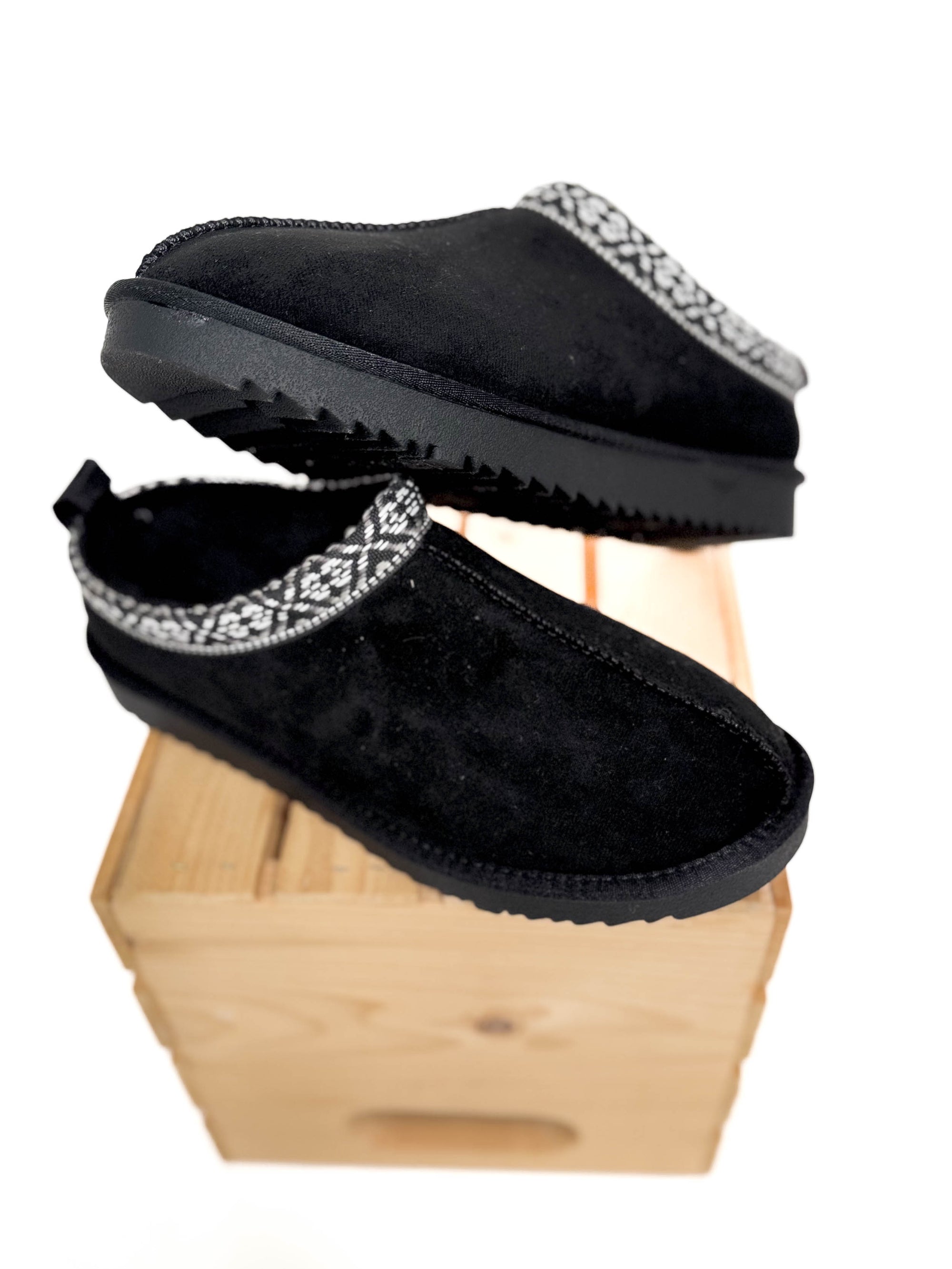 Home For The Weekend Faux Fur Slip On- BLACK