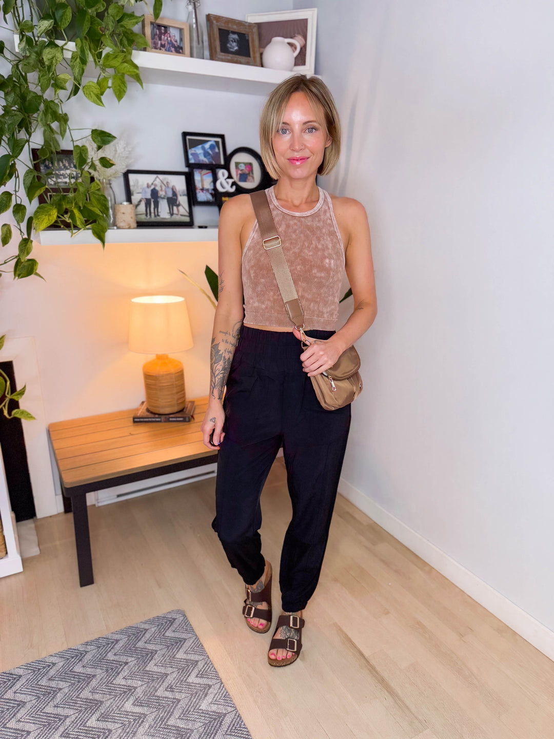 Basic Halter Brami- DEEP CAMEL