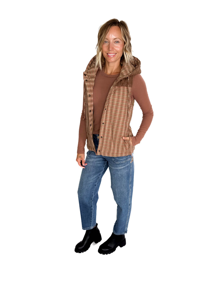 Larissa Corduroy Mixed Plaid Puffer Vest- SALMON
