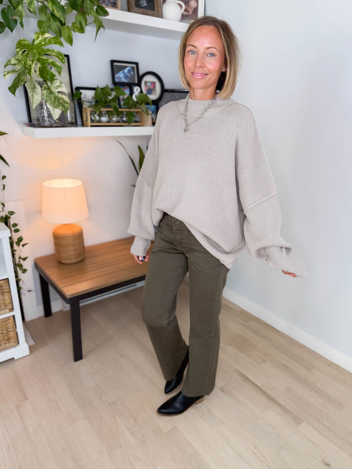 Frosted Pines Oversized Side Slit Sweater- HTHR MOCHA