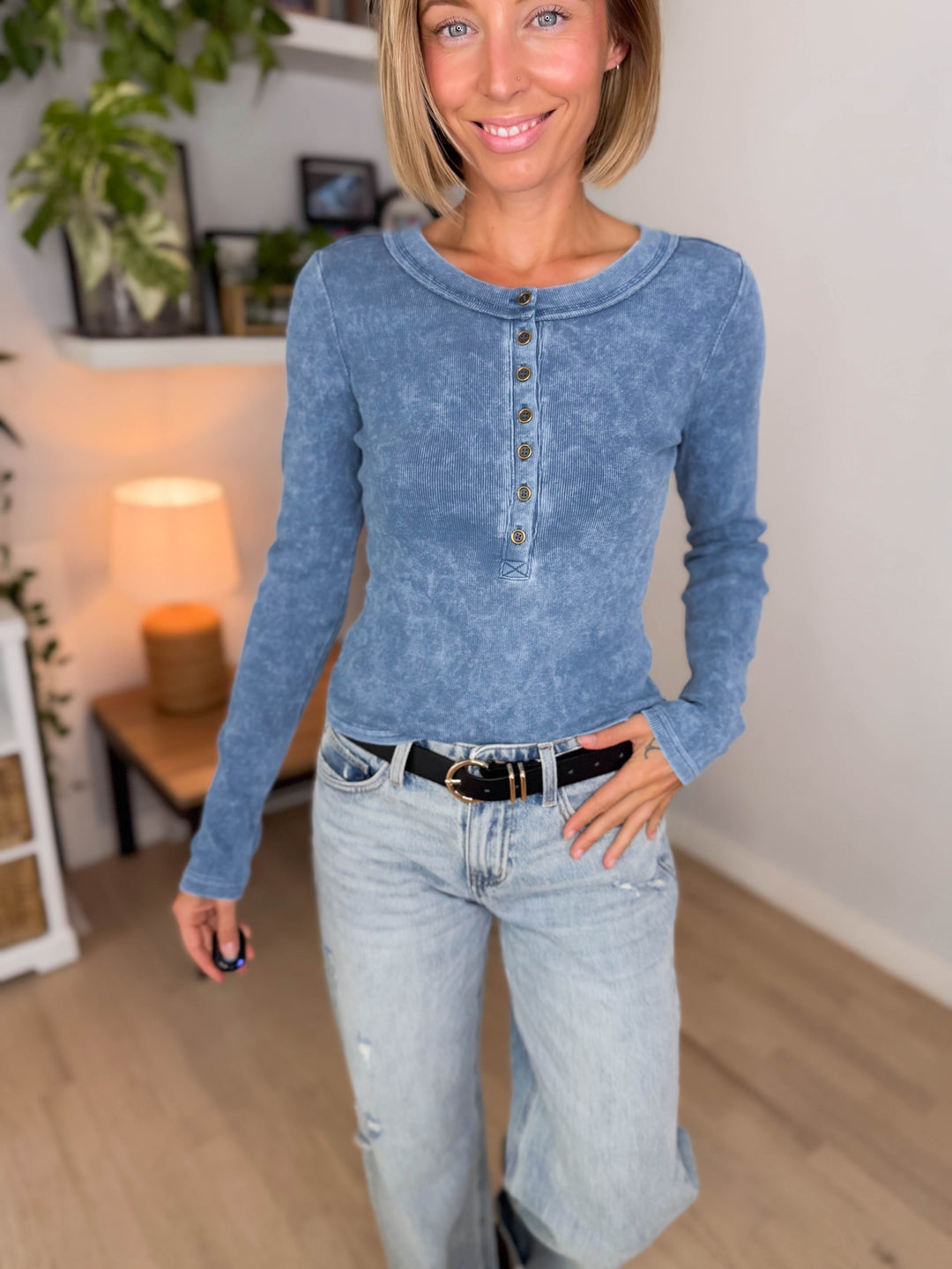 Fawn Washed Henley- VINTAGE BLUE