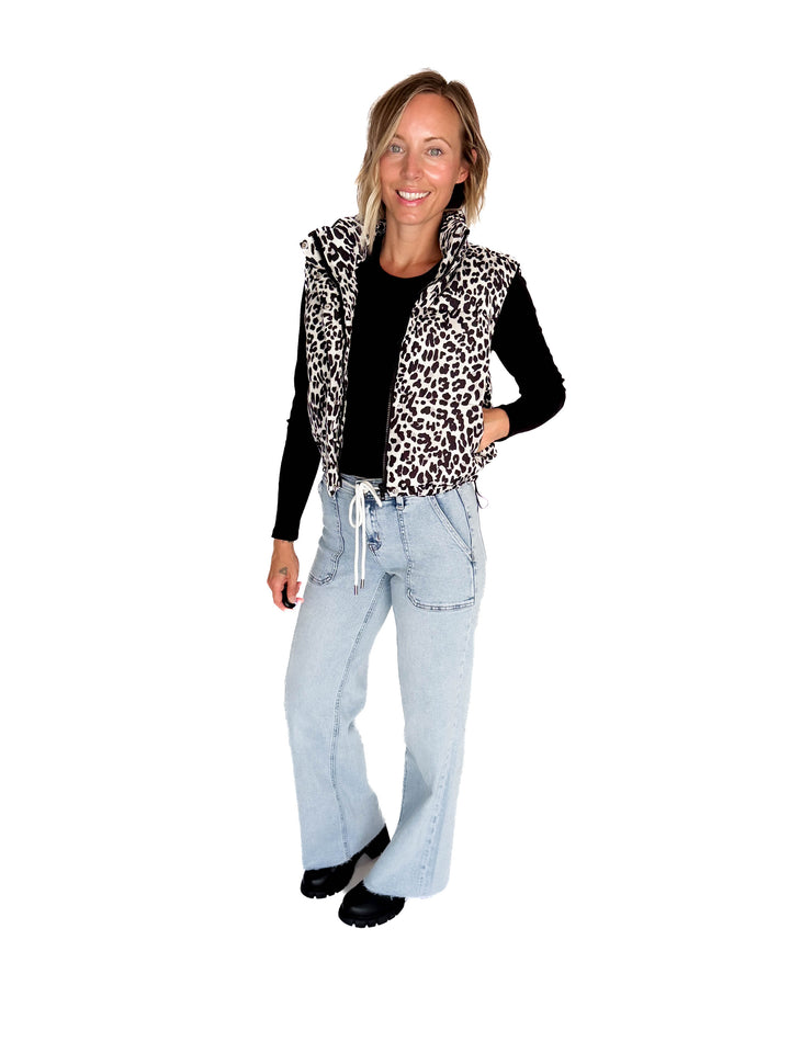 Blackcomb Vest- BLACK LEOPARD