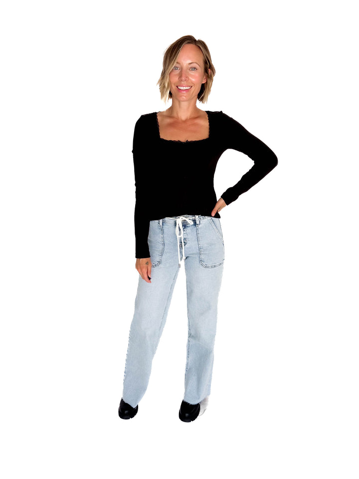 Kristin Edge Lace Neck Lace Detail Knit Top- BLACK
