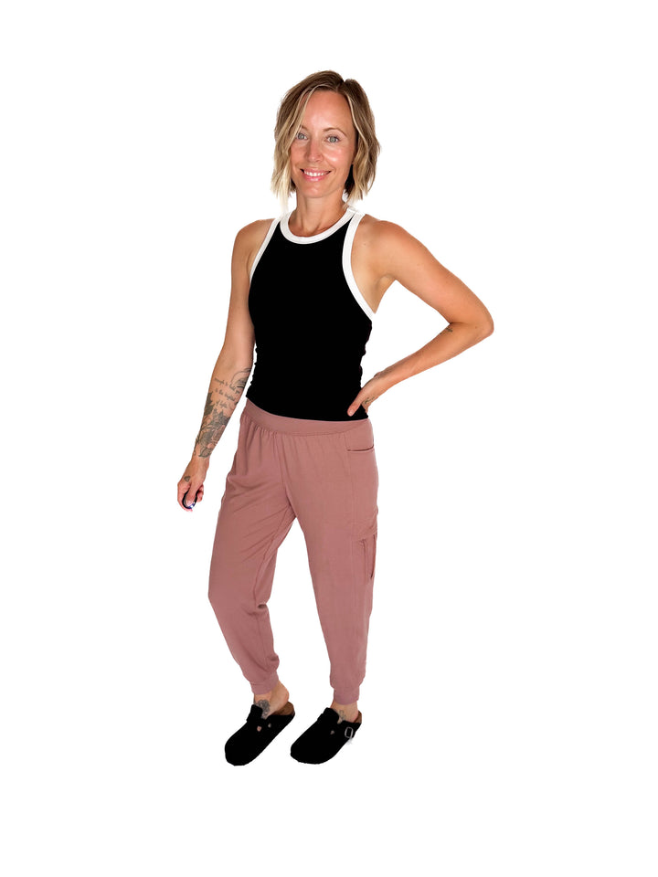 Elle Butter Colour Contrast Butter Tank- BLACK/WHITE