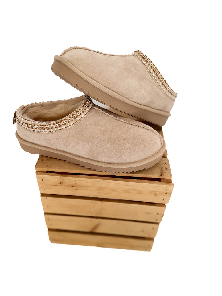 Cozy Company Slip On- OATMEAL