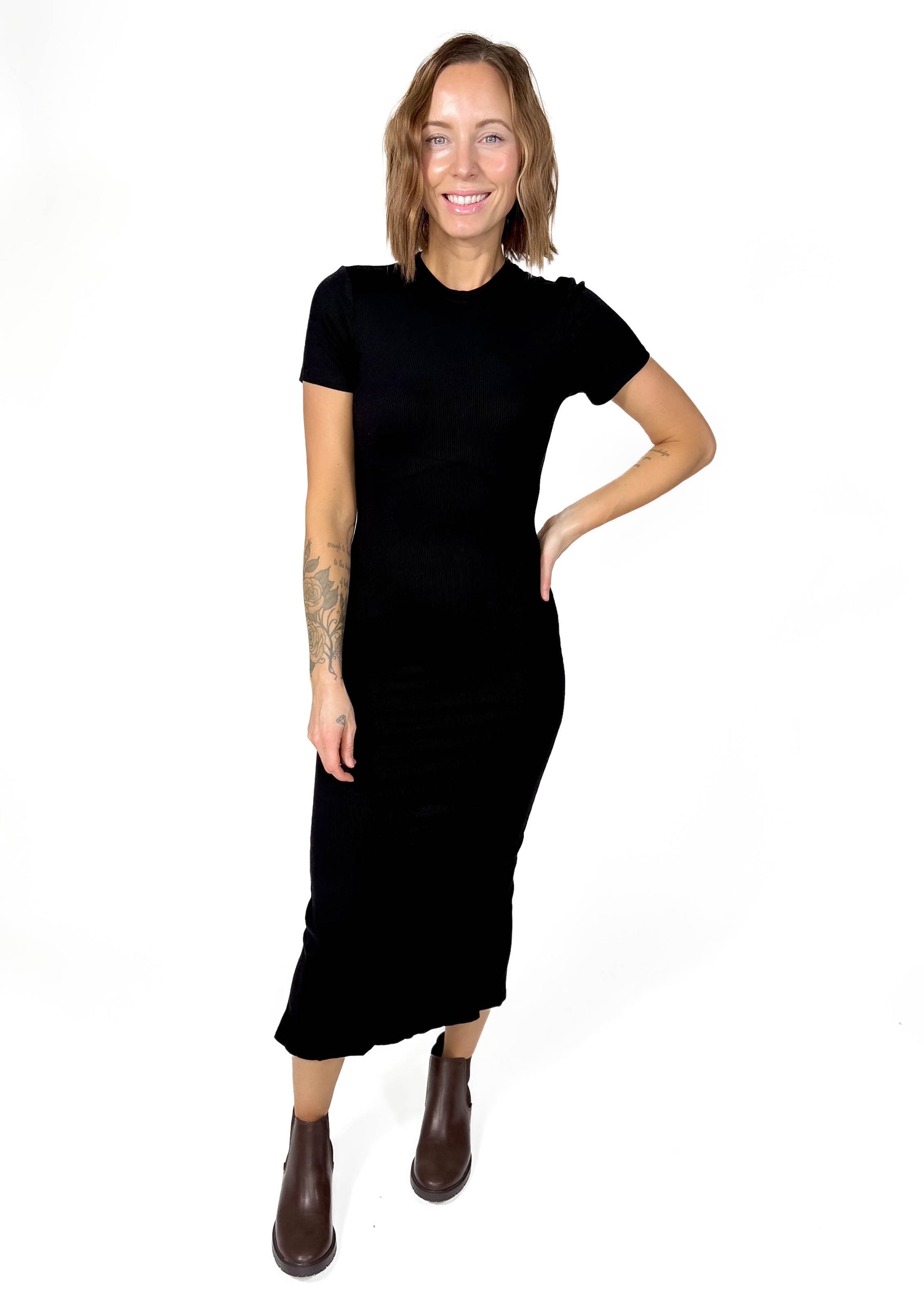 Merry Ribbed Midi Dress- BLACK