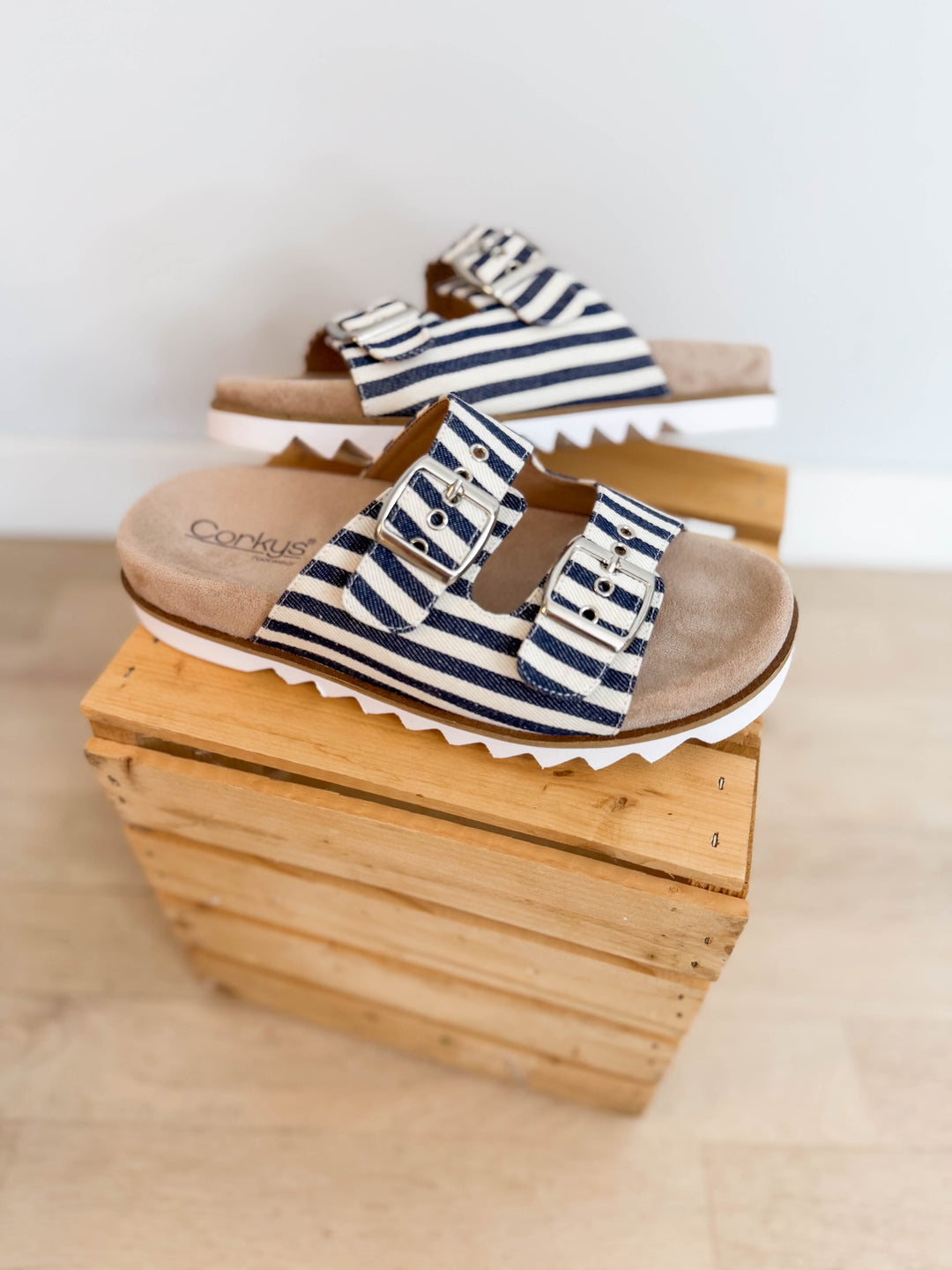 Dash Sandal- NAVY NATURAL STRIPE-FINAL SALE *8*