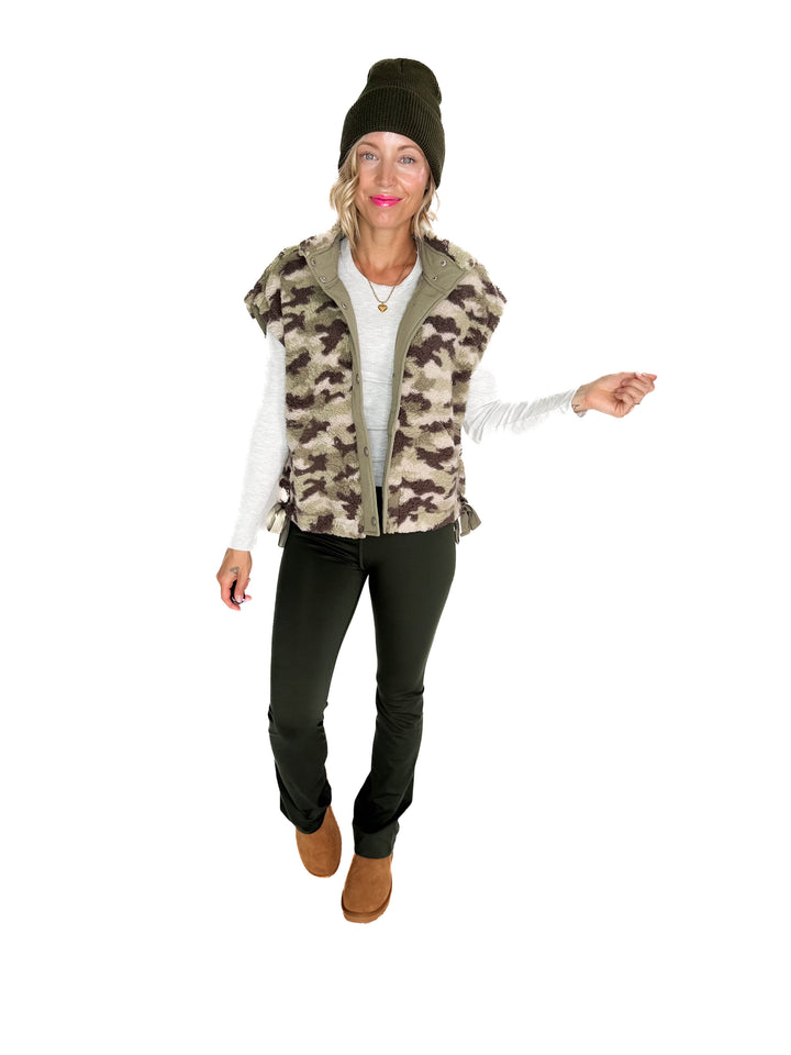 Incognito Camo Sherpa Vest