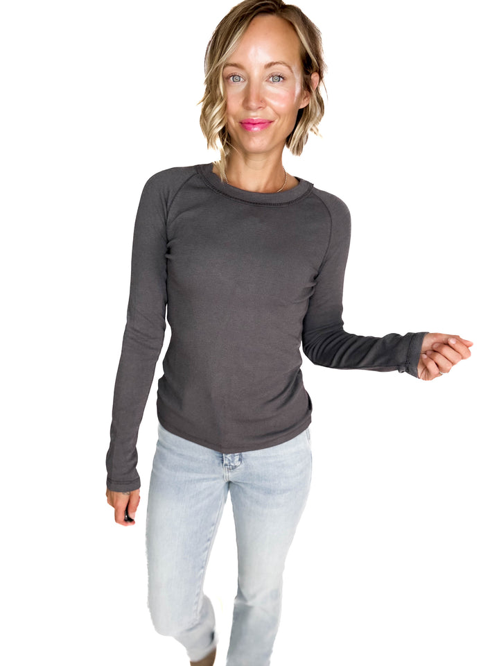 Cullen Raglan Sleeve Top- CHARCOAL