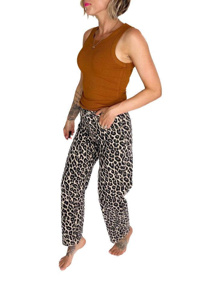 VERVET Morgen High Rise Barrel Jean- LEOPARD
